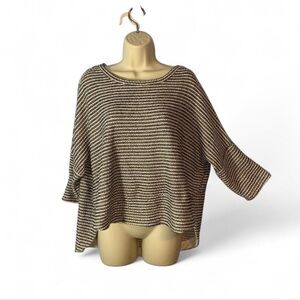 Deletta anthropologie textured loose off white 
 black knit sweater LP YOGA